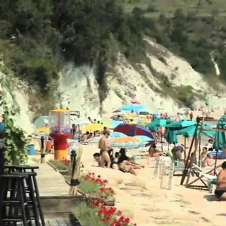 2 Bedrooms With Ocean View In Byala *